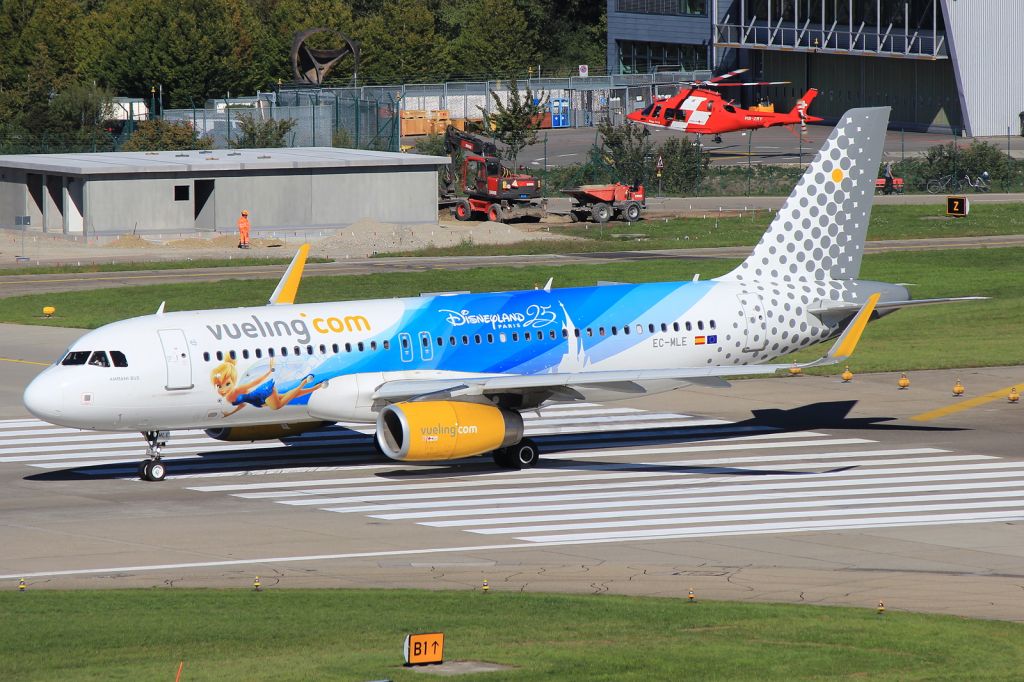 Airbus A320 (EC-MLE)