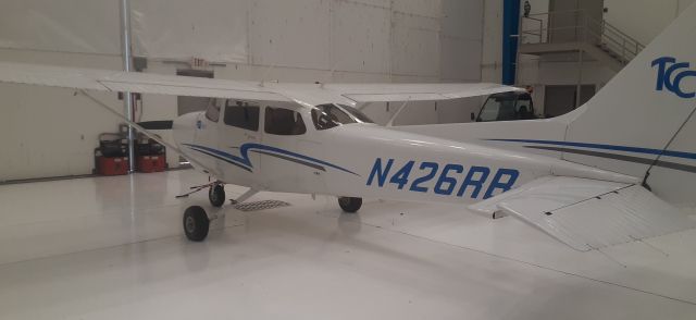 Cessna Skyhawk (N426RB)