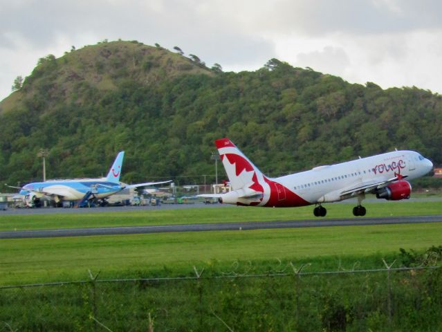 Airbus A319 (C-FYKW)