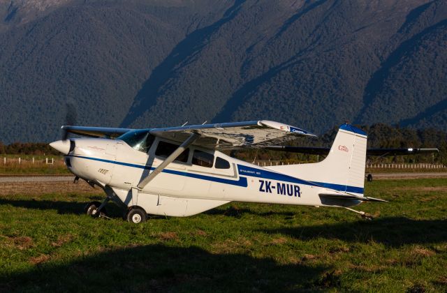 Cessna Skywagon (ZK-MUR)