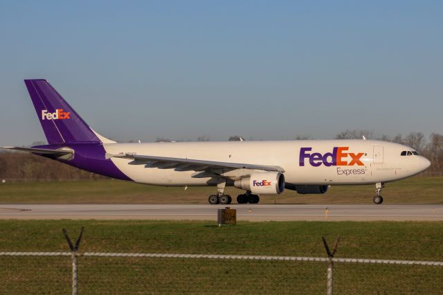 N751FD — - FedEx A300 departing RWY 36C out of CVG.