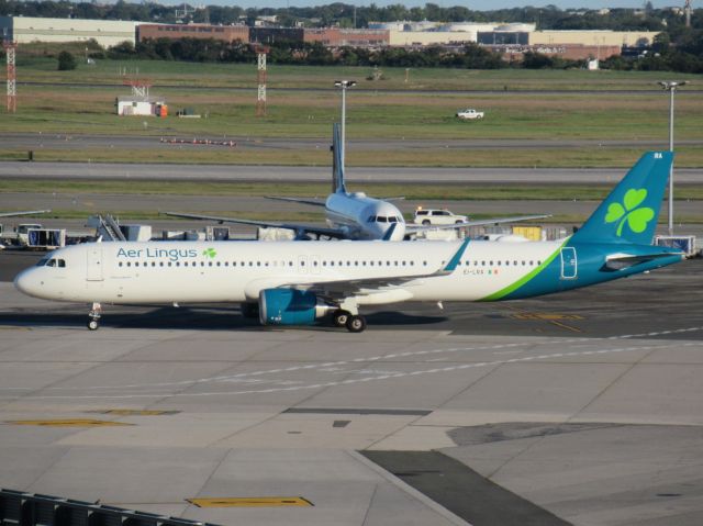 Airbus A321neo (EI-LRA)