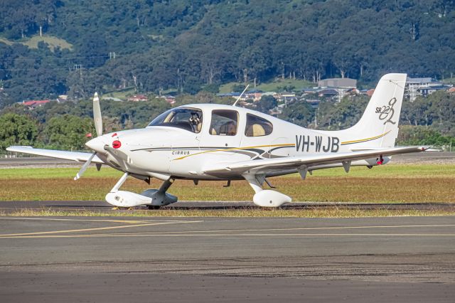 Cirrus SR-22 (VH-WJB)