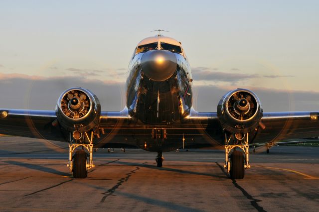 N47E — - N47E, a C-47A operated by Dynamic Aviation INC, prepares for departure from the Lancaster Airport in Lititz, Pennsylvania.