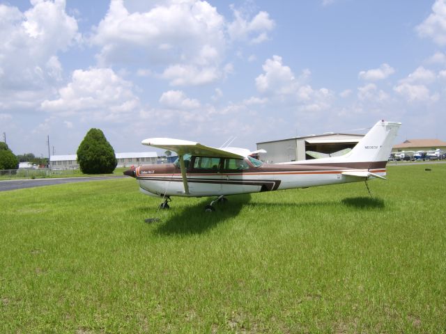 Cessna Cutlass RG (N6083V)