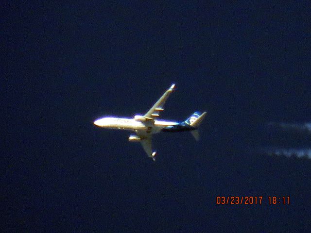 Boeing 737-800 (N556AS)