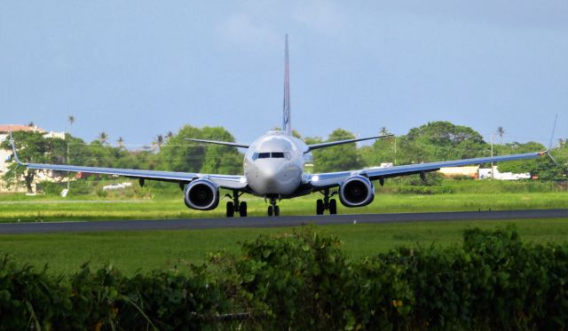 Boeing 737-900 (N867DN)