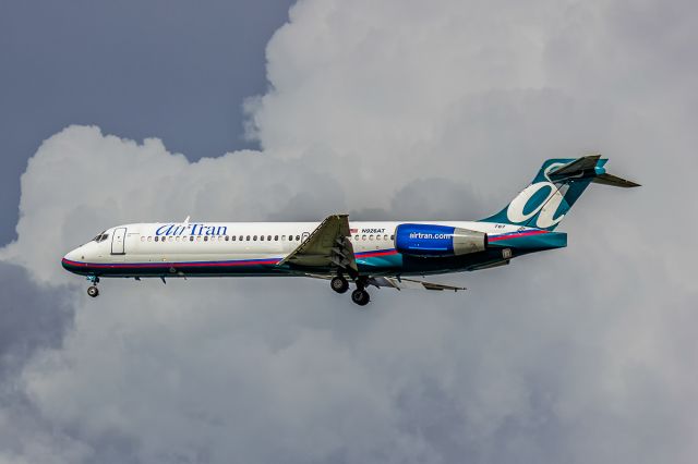 Boeing 717-200 (N926AT)