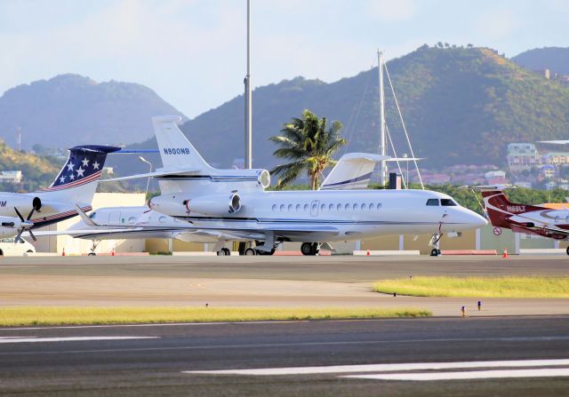 Dassault Falcon 7X (N900NB)