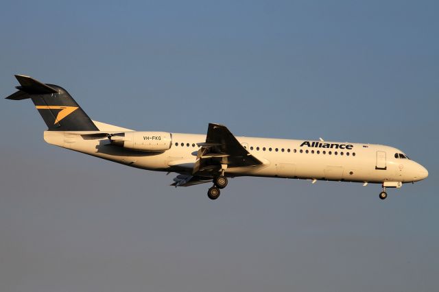 Fokker 100 (VH-FKG)