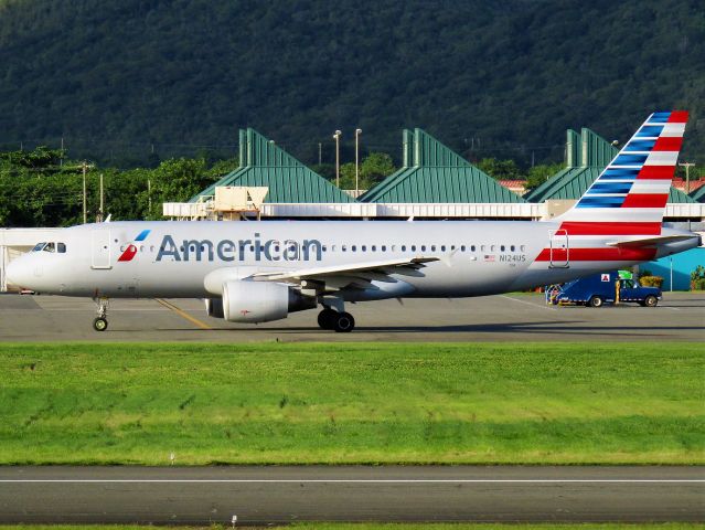 Airbus A320 (N124US)