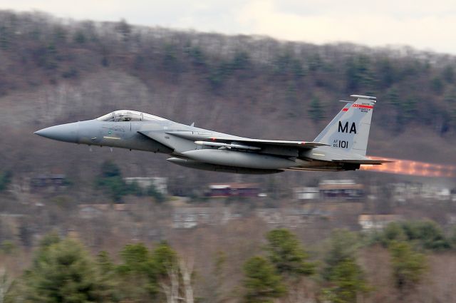 McDonnell Douglas F-15 Eagle (85-0101) - Barnes AFB