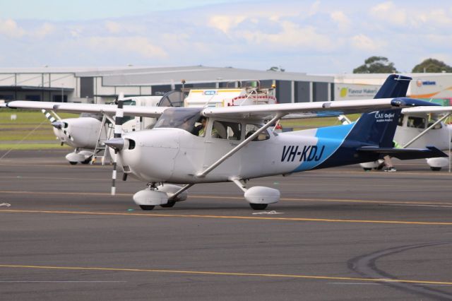 Cessna Skyhawk (VH-KDJ)