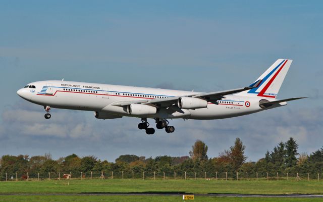 Airbus A340-200 (F-RAJB) - french air force a340-200 f-rajb training at shannon 13/10/15.