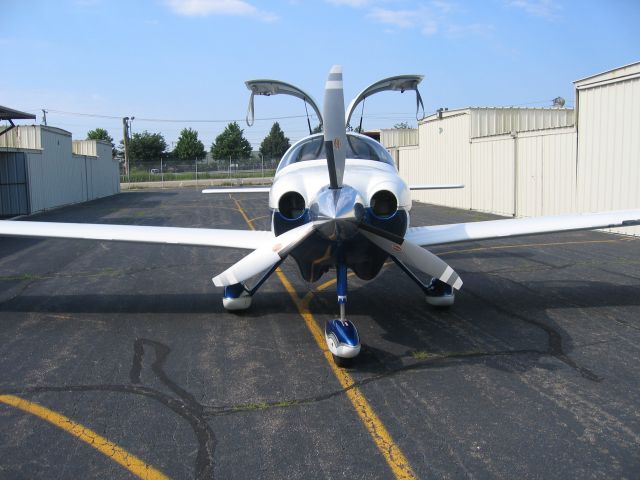 Cessna 400 (N12744)