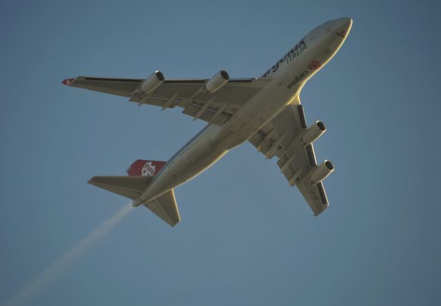 Boeing 747-400 (LX-TCV)