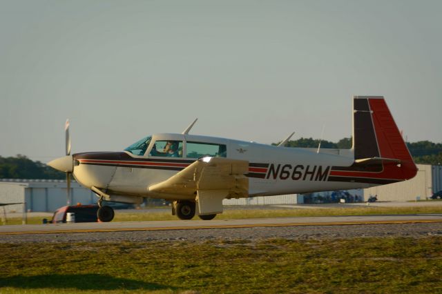 Mooney M-20 (N66HM) - 2014 Sun n Fun