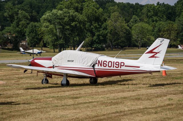 Piper PA-24 Comanche (N6019P)