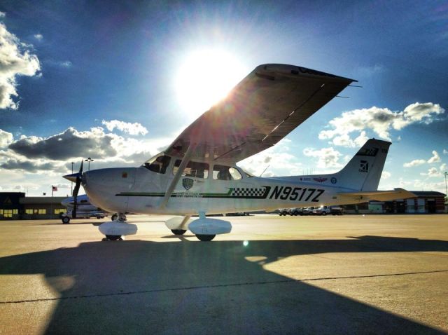 Cessna Skyhawk (N9517Z) - On the ground at Midland, TX. Working my way West towards New Mexico! Follow my adventures on Facebook at Brian S. for Discover Flying Challenge. a rel=nofollow href=http://www.facebook.com/BrianSForDiscoverFlyingChallenge?ref=hlhttps://www.facebook.com/BrianSForDiscoverFlyingChallenge?ref=hl/a