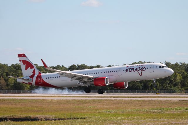 Airbus A321 (C-GKFB) - Rouge Flight 1662 arrives on Runway 24 at Southwest Florida International Airport following flight from Toronto-Pearson International Airport (12/9/24)