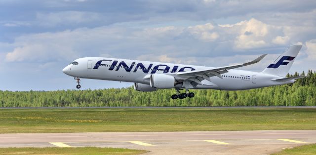 Airbus A350-900 (OH-LWE)