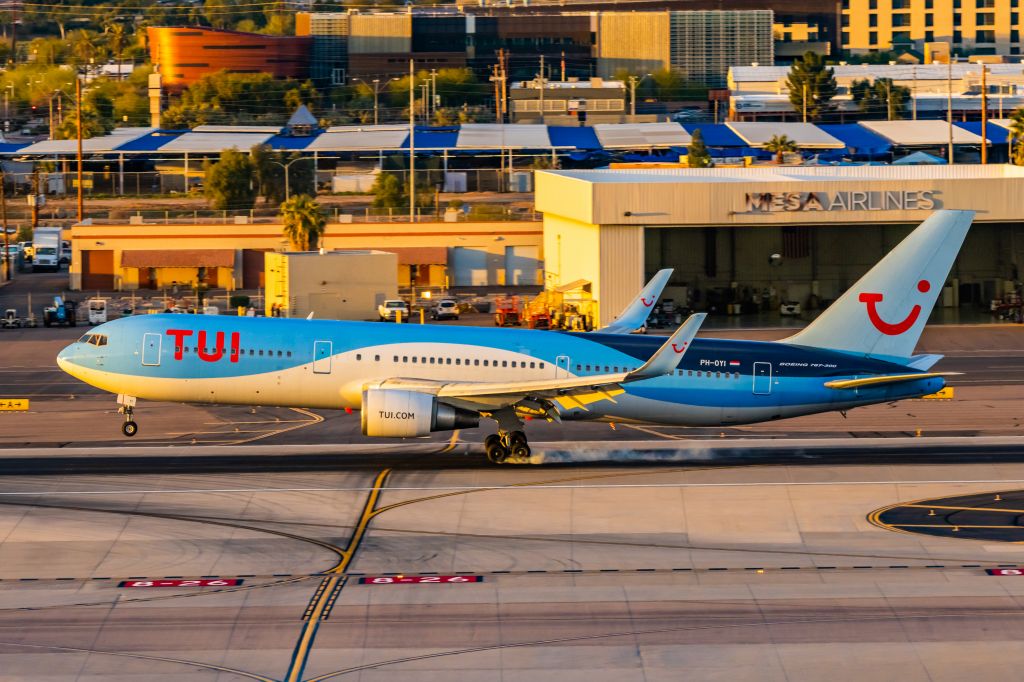 BOEING 767-300 (PH-OYI) - A TUI 767-300 landing at PHX on 2/19/23. Taken with a Canon T7 and Tamron 70-200 G2 lens.
