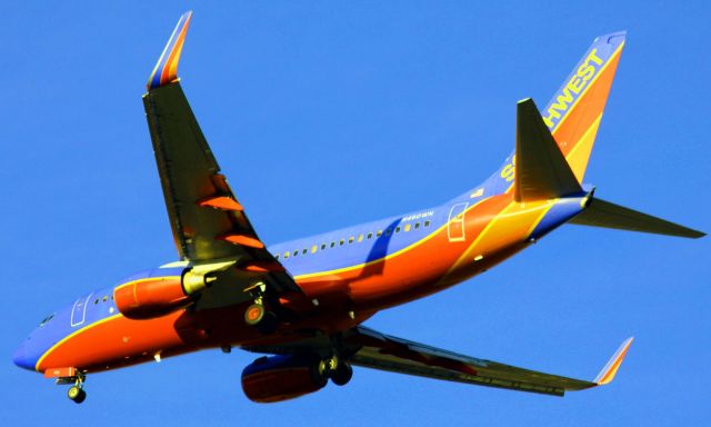 Boeing 737-700 (N450WN) - On Final 30L, Between downtown San Jose, Ca and KSJC