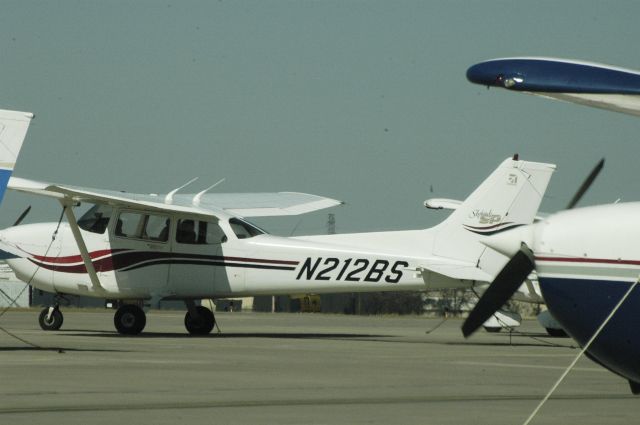 Cessna Cutlass RG (N212BS)