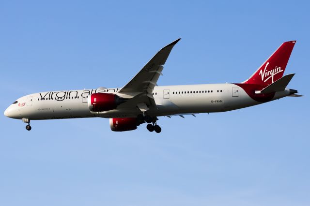 Boeing 787-9 Dreamliner (G-VAHH)