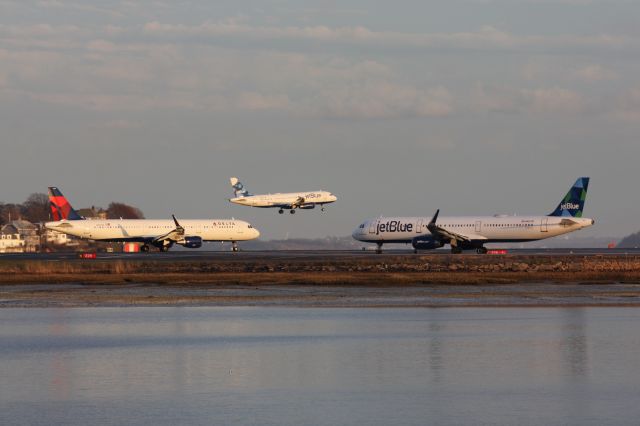 Airbus A321 (N923JB)