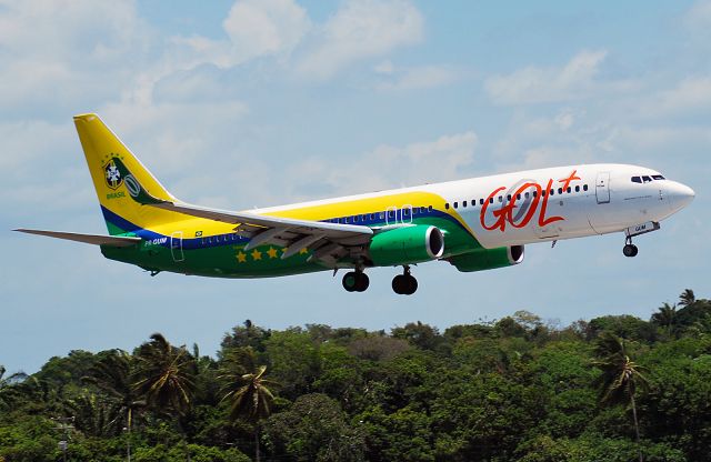 Boeing 737-700 (PR-GUM)