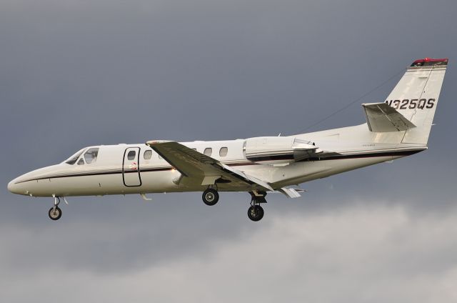 Cessna Citation V (N325QS) - Seen at KBWI on 9/27/2009.      a href=http://discussions.flightaware.com/profile.php?mode=viewprofile&u=269247  [ concord977 profile ]/a