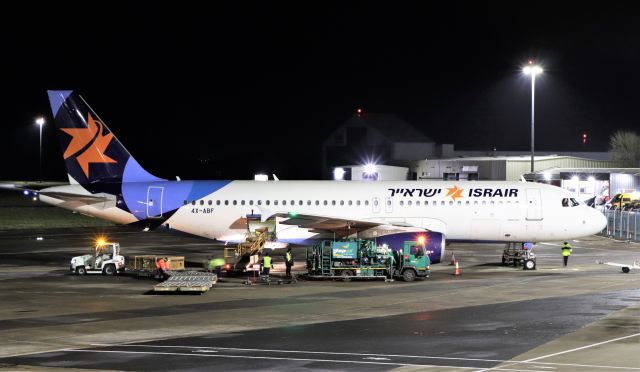 Airbus A320 (4X-ABF) - israir airlines a320-232 4x-abf arriving in shannon from tel aviv 14/12/20.