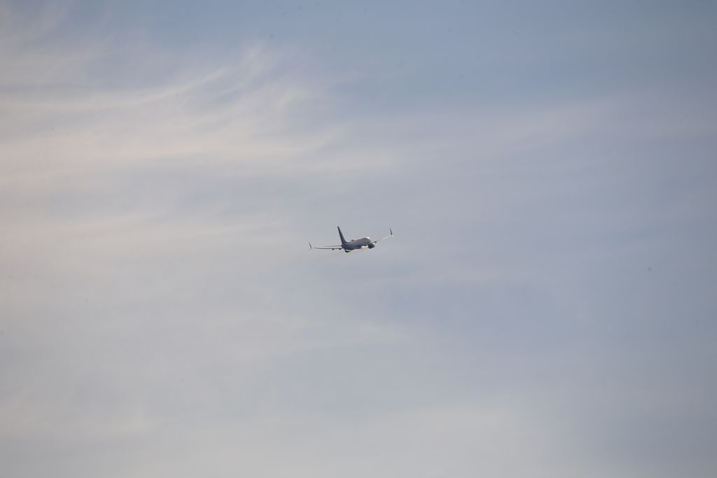 Boeing 737-900 (N885DN)