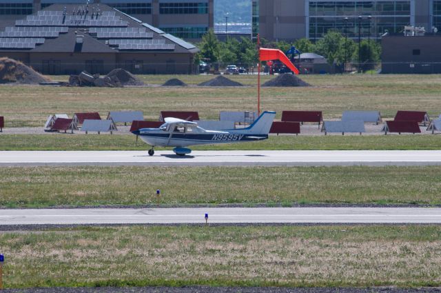 Cessna Cutlass RG (N9595V) - Taxing back the Hangar after Landing on Runway 34. br /Best viewed in full! 