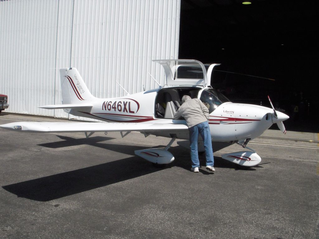 LIBERTY (2) XL-2 (N646XL) - Liberty N646XL at Knoxville TYS.
