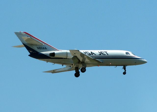 Dassault Falcon 20 (N811AA) - At Shreveport Regional.