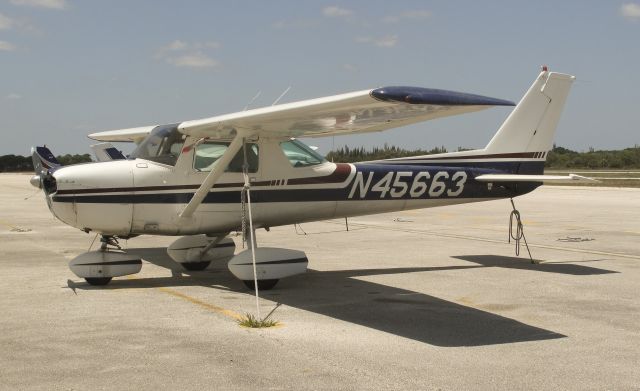 Cessna Commuter (N45663)