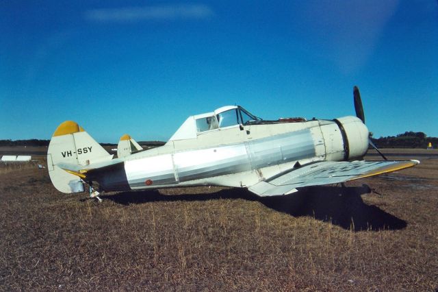 VH-SSY — - COMMONWEALTH C.A.C. 28C- CERES - REG : VH-SSY (CN 10) - COFFS HARBOUR NSW. AUSTRALIA - YSCH 28/7/1977 35MM SLIDE CONVERSION USING A LIGHTBOX AND A NIKON L810 DIGITAL CAMERA IN THE MACRO MODE.