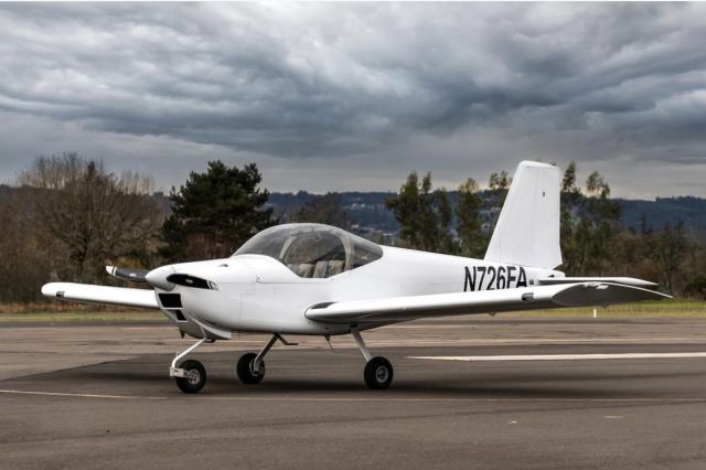Vans RV-12 (N726FA) - new trainer