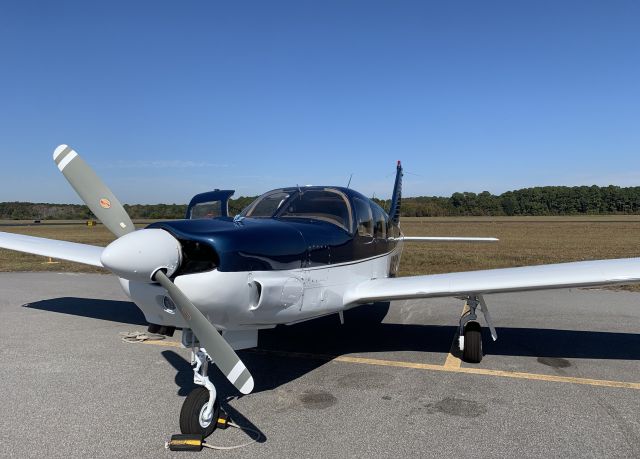 Piper Saratoga (N8310Y)