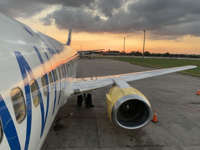 Boeing 737-700 (N802TJ) - At terminal 2 in Havana Intl Airport Jose Marti