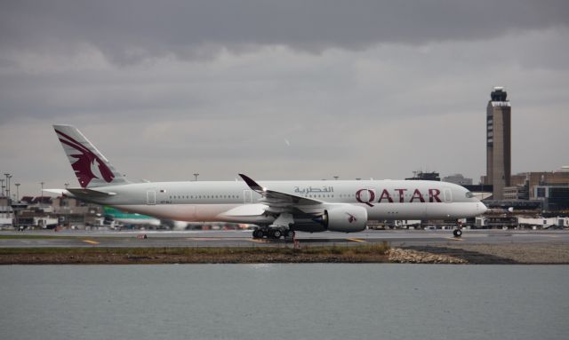 Airbus A350-900 (A7-ALJ)