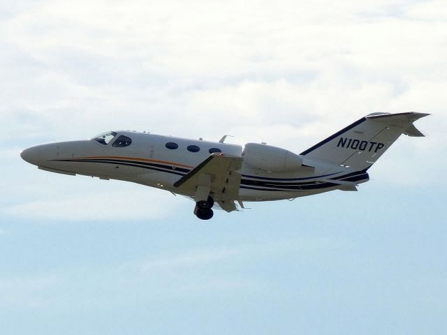 Cessna Citation Mustang (N100TP)