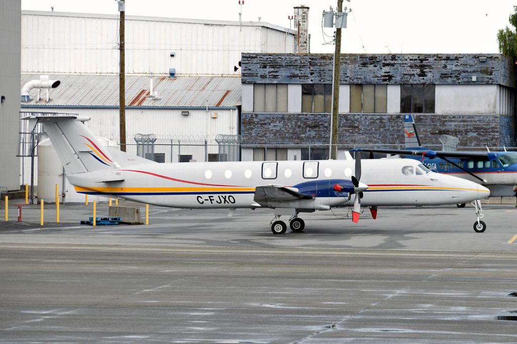 Beechcraft 1900 (C-FJXO)