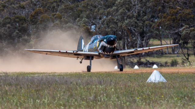 SUPERMARINE Spitfire (VH-NKM)