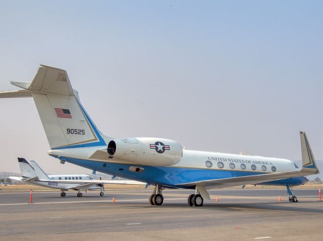 09-0525 — - US Air Force C-37A, Gulfstream V at Livermore Municipal Airport, Livermore CA. August 2020