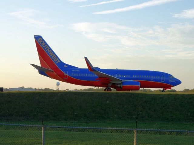 Boeing 737-700 (N448WN)