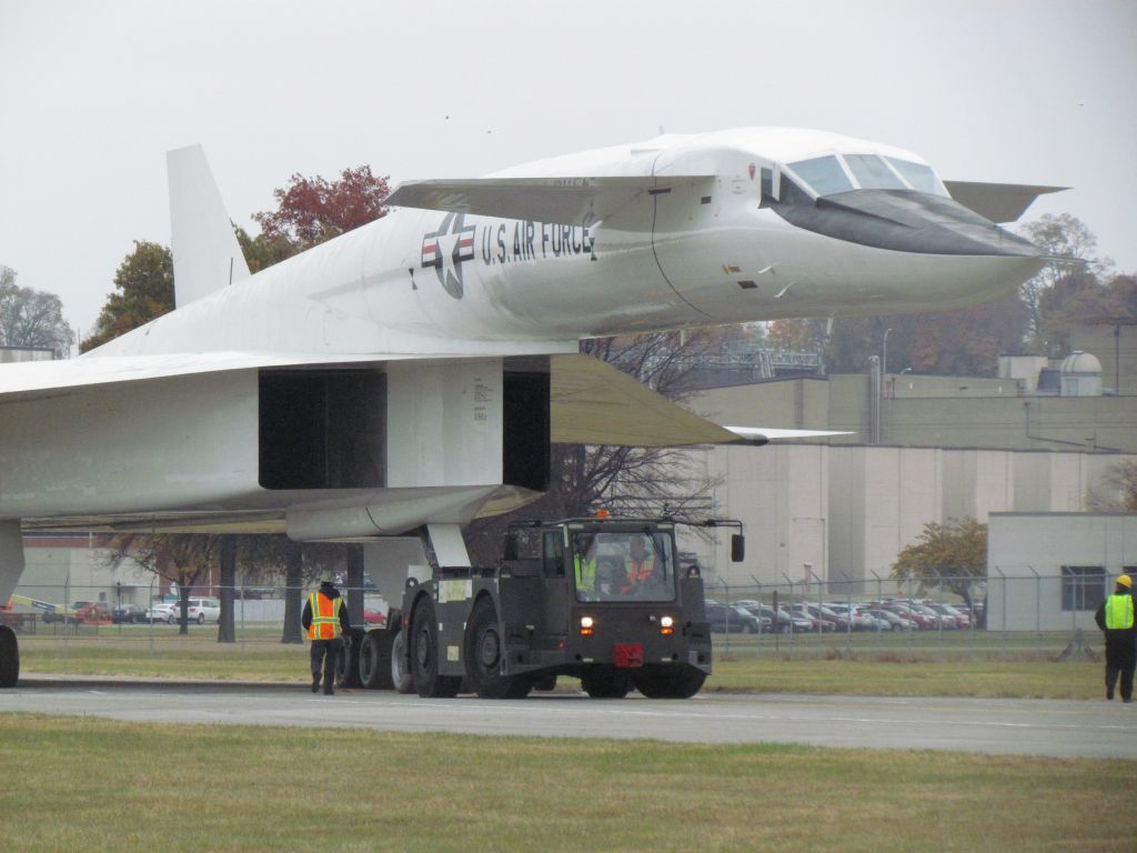 N20001 — - Move of the XB-70 Valkyrie to the forth hanger at the museum  