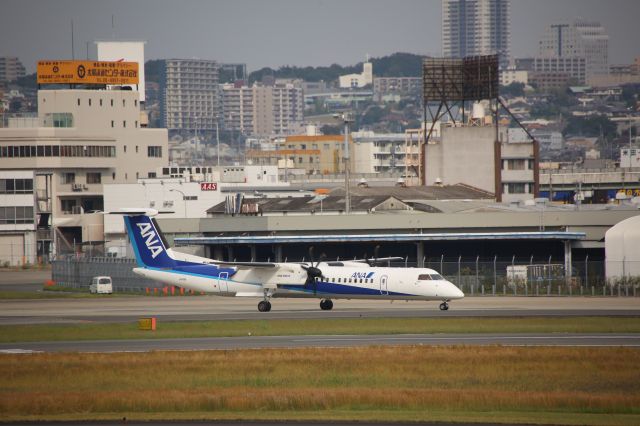 de Havilland Dash 8-400 (JA859A)